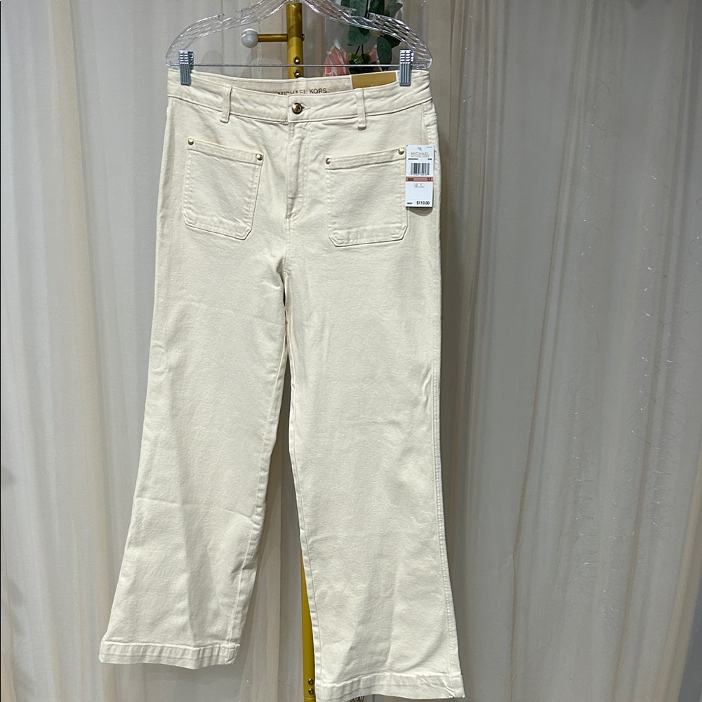 Michael Kors Color: Bone Flare & Wide Leg Jeans